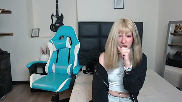 Amnesia  online show from 19, 11, 2025