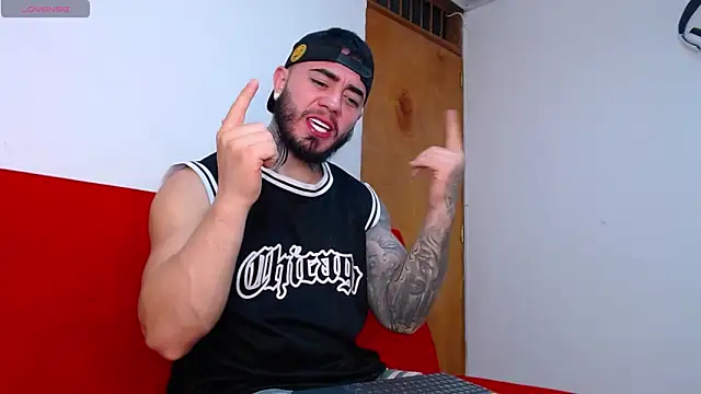 tommyblessd1 online show from 12, 9, 2025