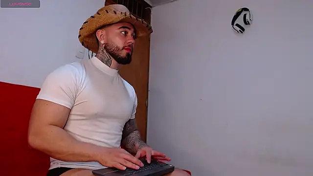 tommyblessd1 online show from 19, 11, 2025