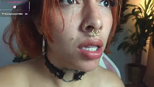 Snapshot of bri_von_dhara__ chatting on 31, 5, 2026 bri von dhara online show from 31, 5, 2026