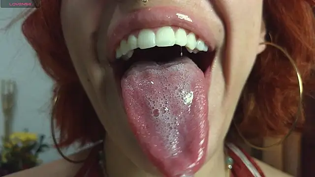 Snapshot of bri_von_dhara__ chatting on 1, 6, 2026 bri von dhara online show from 1, 6, 2026