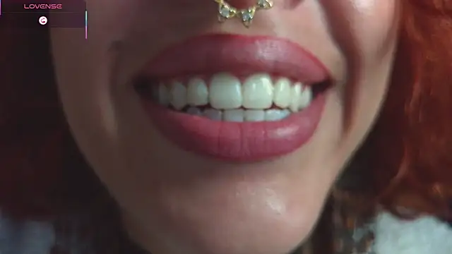 Snapshot of bri_von_dhara__ chatting on 16, 6, 2026 bri von dhara online show from 16, 6, 2026