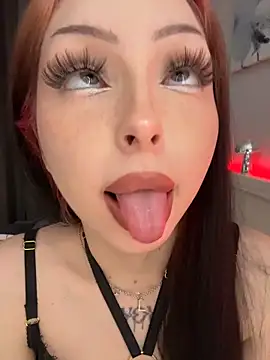 Lina Thornton  online show from 30, 11, 2025