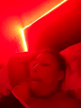 Naomi-Mature online show from 2, 3, 2026