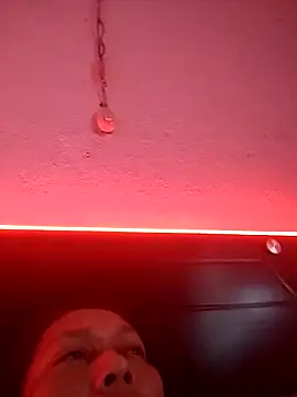 Naomi-Mature online show from 6, 3, 2026