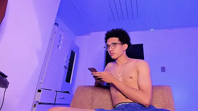 Cj davis  online show from 8, 4, 2026