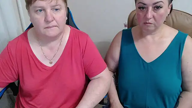 Snapshot of Bertie_Adeline chatting on 26, 9, 2025 Bertie Adeline online show from 26, 9, 2025