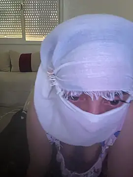 Snapshot of DIAMOUNDA chatting on 23, 6, 2026 DIAMOUNDA online show from 23, 6, 2026