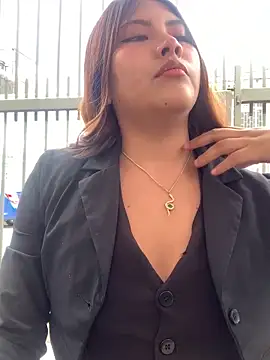 Jasmin Pink online show from 2, 10, 2025