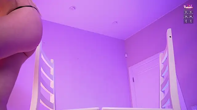 Miablueye online show from 7, 4, 2026