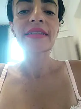 Snapshot of Gecenin_Kralicesi chatting on 11, 9, 2025 Gecenin Kralicesi online show from 11, 9, 2025