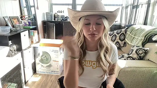 Snapshot of playwithdakota chatting on 26, 11, 2025 playwithdakota online show from 26, 11, 2025