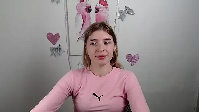 JuiceLips   online show from 18, 12, 2025