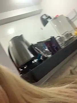 loiragoxtosinnha online show from 30, 10, 2025