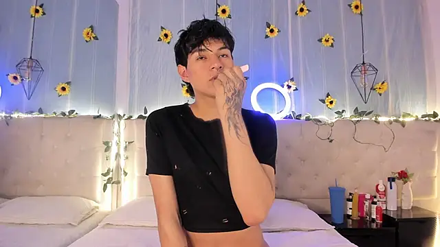 AleAurarashi online show from 13, 11, 2025