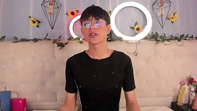 AleAurarashi online show from 27, 11, 2025