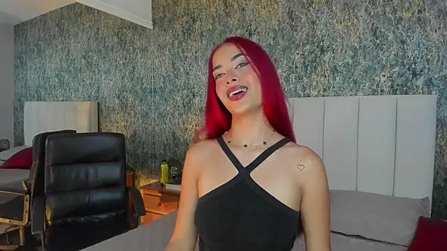 Snapshot of AlannaBlakes chatting on 8, 9, 2025 AlannaBlakes online show from 8, 9, 2025