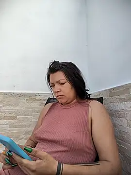 caperucita1807 online show from 10, 9, 2025