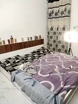 Sexy vernilla online show from 19, 10, 2025