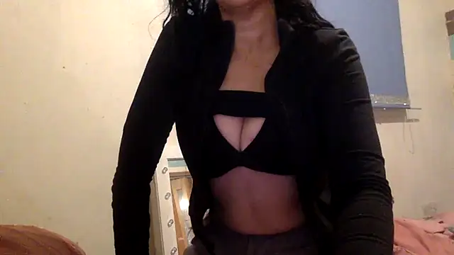 Snapshot of Bellababexox_ chatting on 22, 9, 2025 Bellababexox online show from 22, 9, 2025