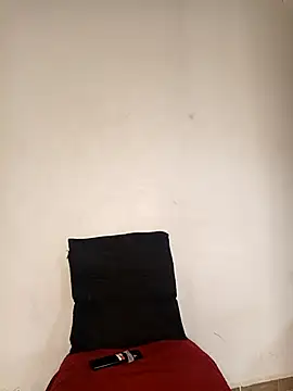 Liahdiaz  online show from 15, 1, 2026