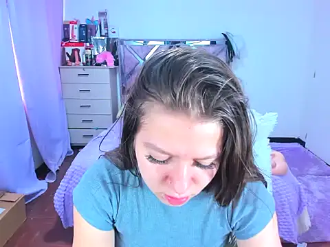 Luna Analya online show from 18, 10, 2025