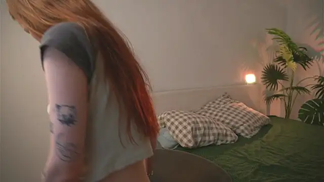 Snapshot of Lillie_Woods chatting on 3, 10, 2025 Lillie Woods online show from 3, 10, 2025