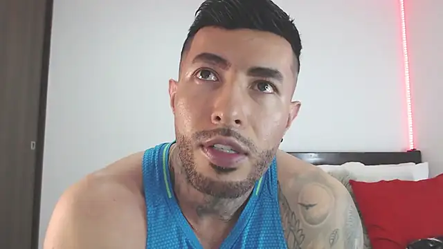 andrea de lucaa online show from 6, 3, 2026