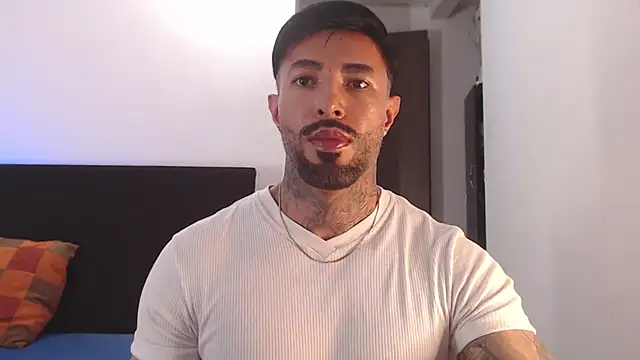 Snapshot of andrea_de_lucaa chatting on 23, 7, 2026 andrea de lucaa online show from 23, 7, 2026