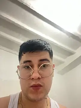 Snapshot of CamiloGonzales27 chatting on 30, 9, 2025 CamiloGonzales27 online show from 30, 9, 2025