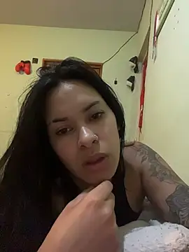 Vixxen 99 online show from 24, 11, 2025