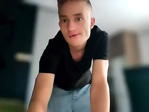 Czapeczkachcesexucipki online show from 11, 7, 2026