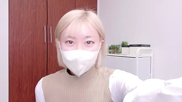 Nana  ch online show from 25, 3, 2026