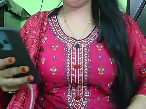 fairy queen07 online show from 9, 3, 2026