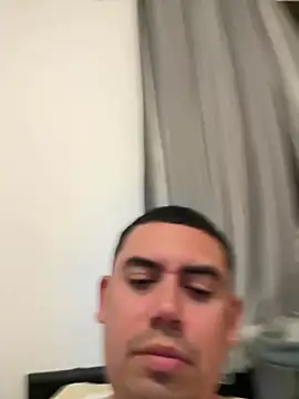 davidxxx099 online show from 17, 5, 2026