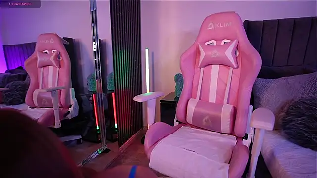 Evellyn clair1 online show from 16, 9, 2025