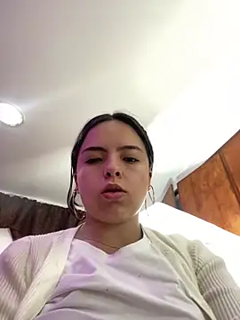 EmilyHarperr online show from 3, 10, 2025