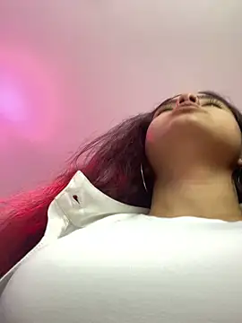 EmilyHarperr online show from 12, 11, 2025