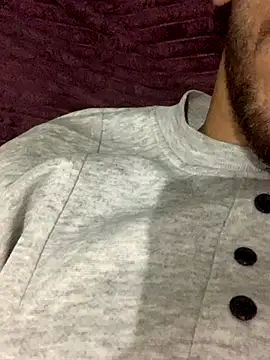 Snapshot of 3Omar45 chatting on 17, 11, 2025 3Omar45 online show from 17, 11, 2025