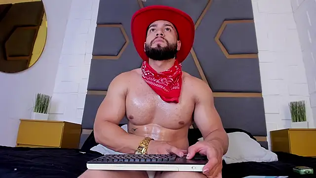 massimofiore  online show from 8, 10, 2025