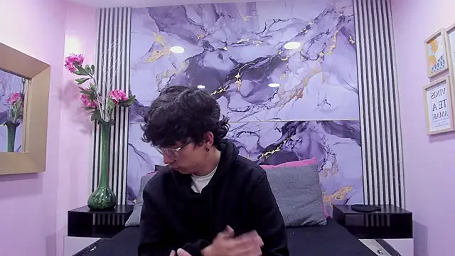 Desire Ecstasy online show from 15, 10, 2025