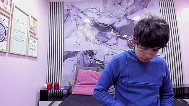 Desire Ecstasy online show from 4, 11, 2025