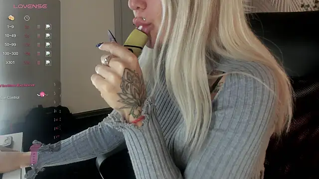 Kira Key online show from 18, 11, 2025