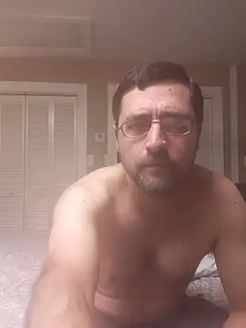 Snapshot of Gearsuit chatting on 2, 2, 2026 Gearsuit online show from 2, 2, 2026