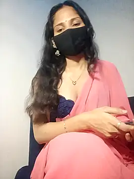 TheSassyGirl7 online show from 7, 11, 2025