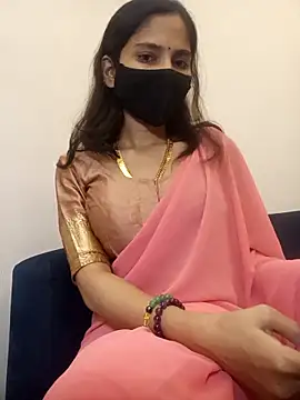 TheSassyGirl7 online show from 18, 12, 2025