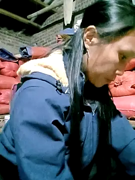 Lisa pusy online show from 30, 11, 2025