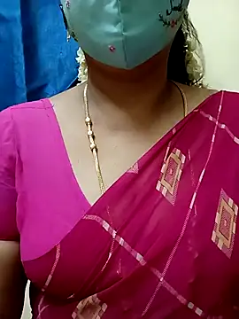 Snapshot of sushma26 chatting on 3, 7, 2026 sushma26 online show from 3, 7, 2026
