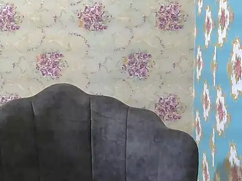 Snapshot of Dirty_doll chatting on 30, 9, 2025 Dirty doll online show from 30, 9, 2025