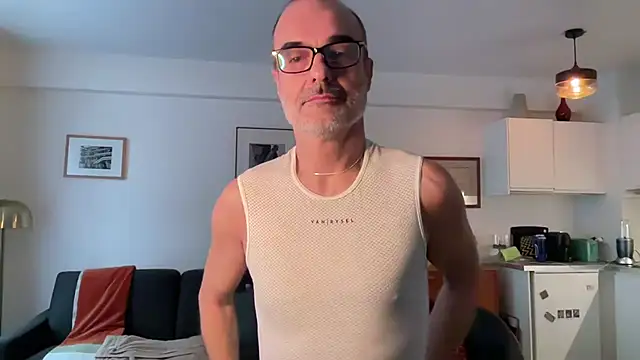 Milkywaymen online show from 13, 3, 2026